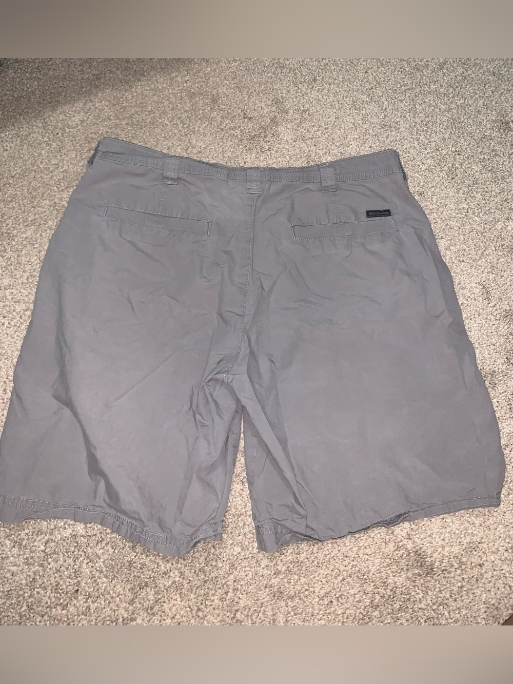 Men's Flat-Front Casual Shorts in Gray - Picture 2 of 4